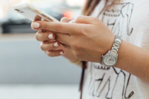 スマホを使う人